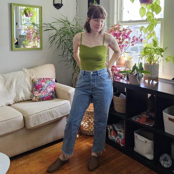 PacSun Mom Jeans Frayed Hem - Picture 3 of 8